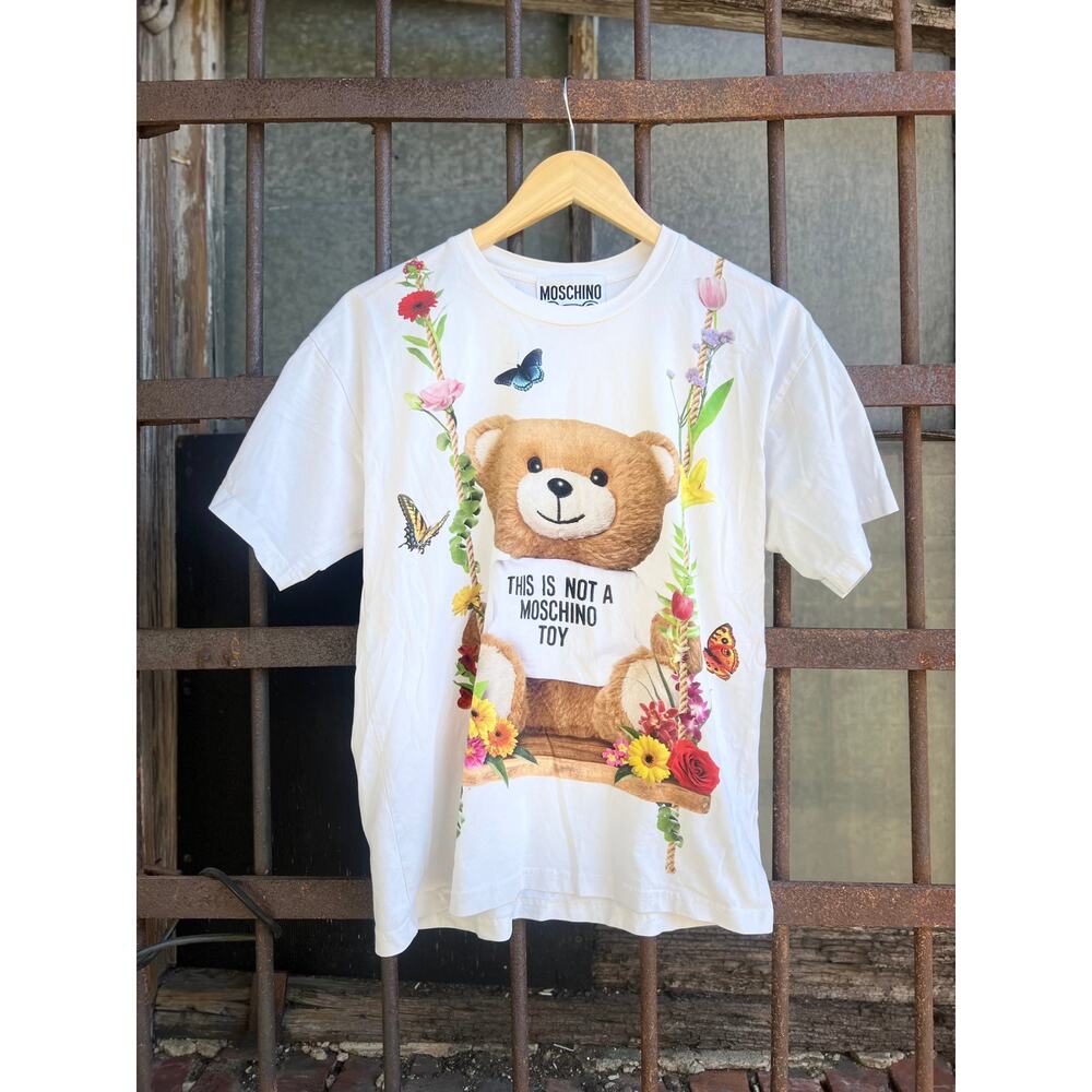 Moschino This is Not a Machine Toy Unisex Size Medium